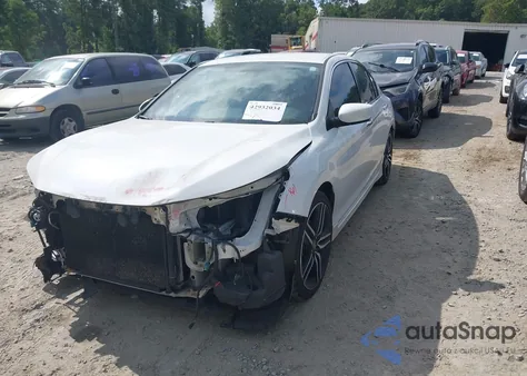 2016 Honda Accord Sport z USA, uszkodzony, nr VIN 1HGCR2F52GA074642